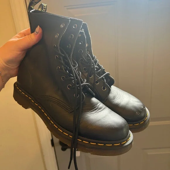 Women’s Black Dr. Martens Boots - Picture 3 of 3